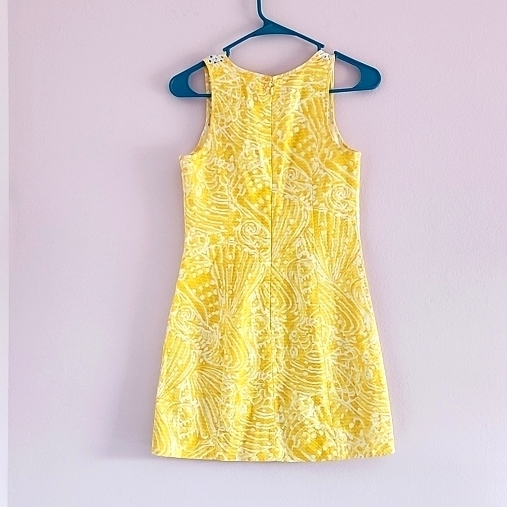 Lilly Pulitzer Macfarlane Lace Detail Shift in Sunglow Yellow Sleeveless Dress - Picture 3 of 14